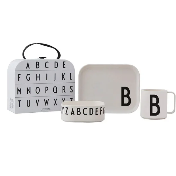 DESIGN LETTERS 4-dielny detský jedálenský set "Classics in a suitcase" - B